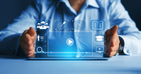 初一必读书目有哪些