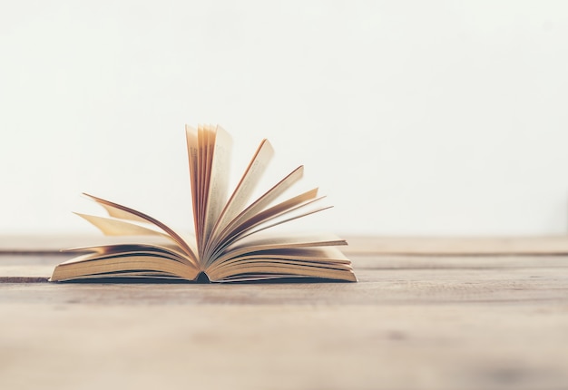 高中动静结合的诗句有哪些