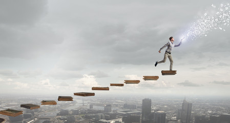 房产证和房地产证有何区别？